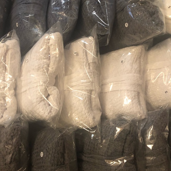 WAFFLE ROBE - Picture 3 of 6